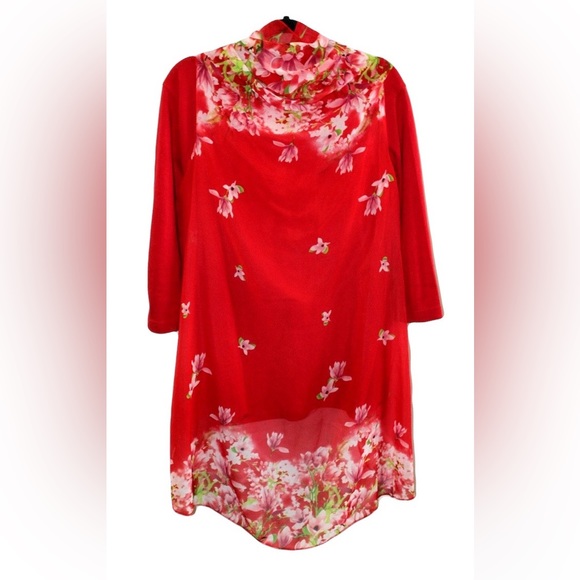 Scarf Vest - Red with Pink Flowers - Picture 2 of 3